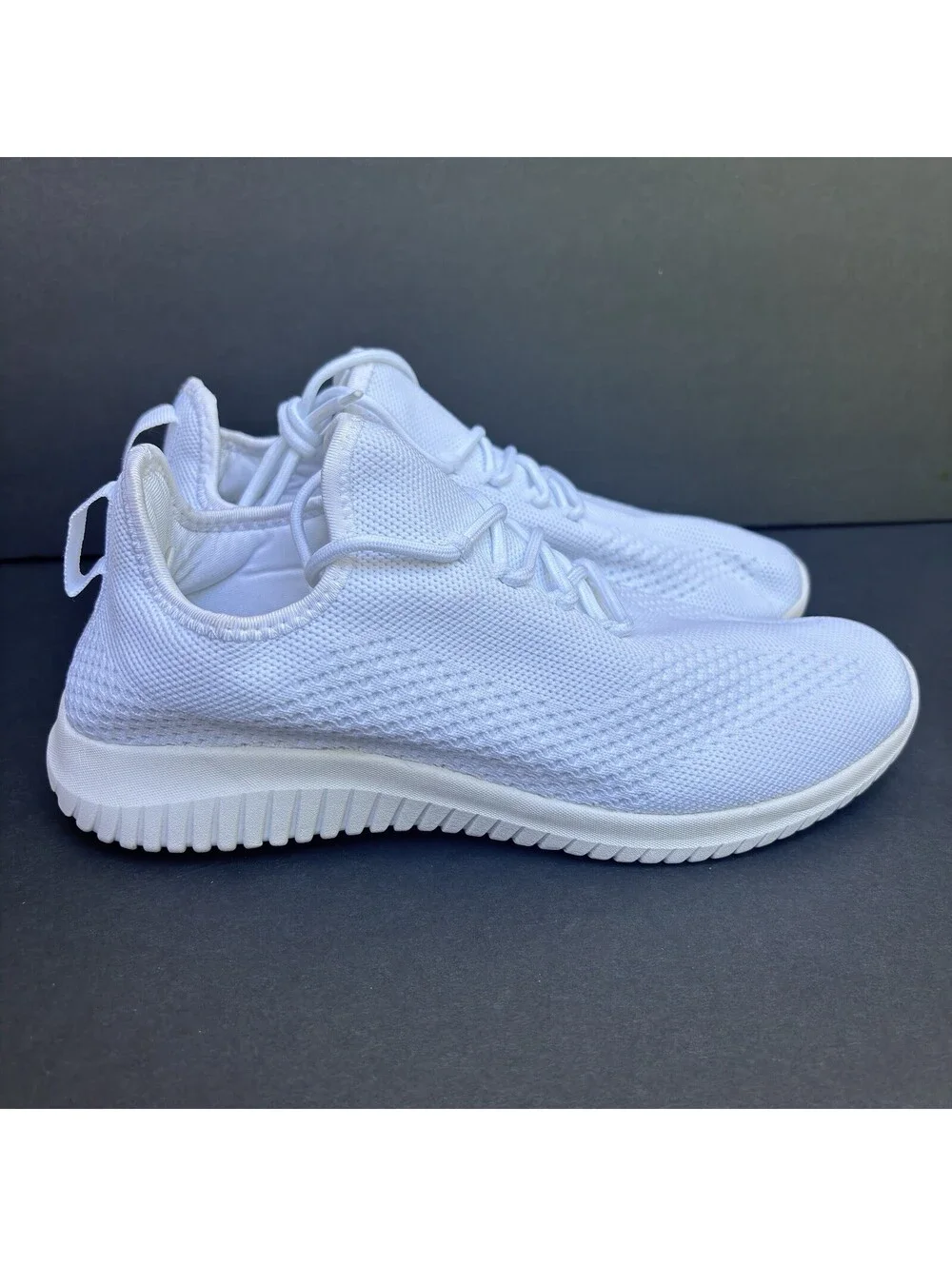 White Lightweights Shoes Women’s Size US 9.5